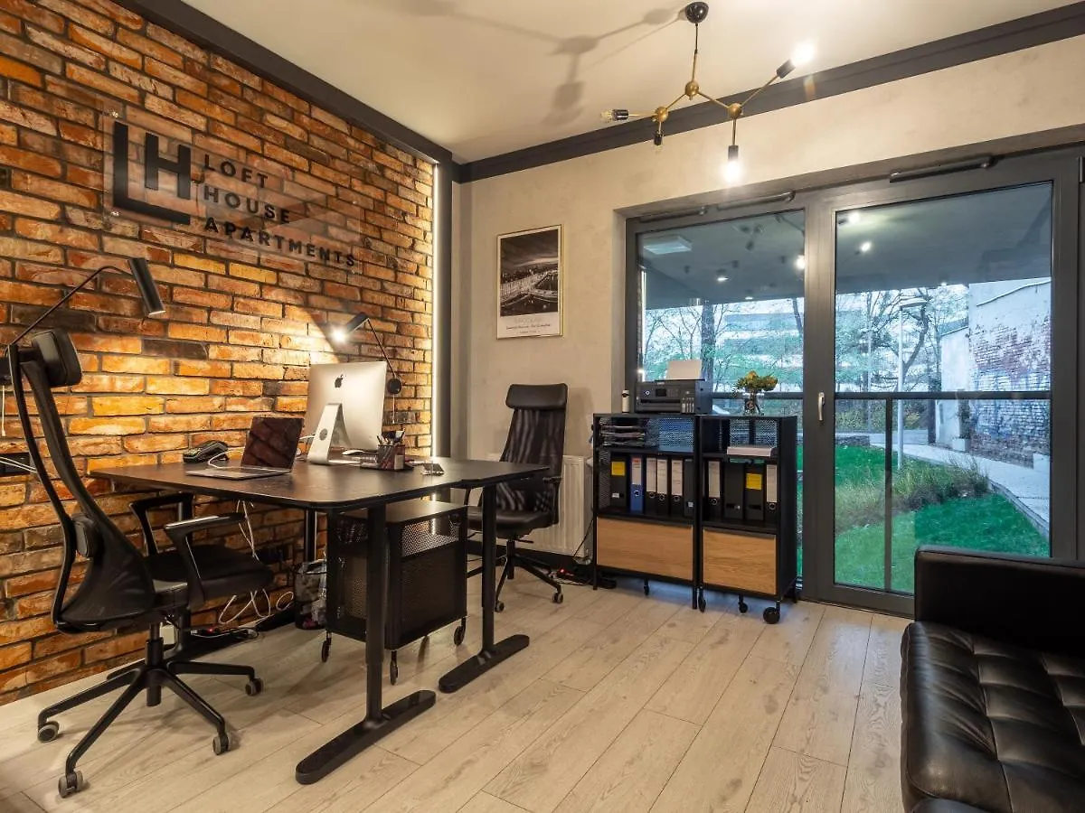 Loft House Premium Apartments Wrocław 0*,